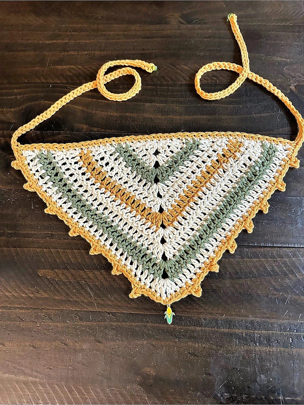 Crochet bandana in Cream & Green